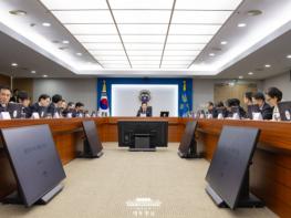 이 대통령 '물가 안정이 곧 민생 안정…정책수단 선제적 동원' 기사 이미지