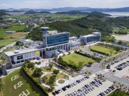 신안군, 2025년 하반기 적극행정 우수공무원 선발  기사 이미지