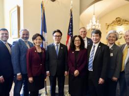 김민석 국무총리,  美 하원의원, 청년, 동포 등 각계각층과 폭넓은 교류 기사 이미지