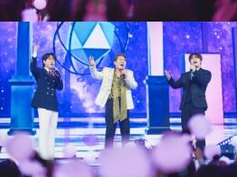 TV CHOSUN ‘미스트롯4’ TOP5 특전, 장윤정 작사·작곡한 신곡 ‘홀려라’ 전격 공개! “중독성 미쳤다!” 차트인 예감 기사 이미지