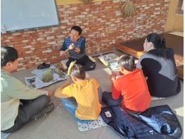 순천만 갈대빗자루 체험 운영, 복을 담아가는 특별한 시간 기사 이미지