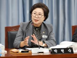 전라남도의회 박현숙 의원 “교복 재구입 부담, 세탁비와 수선비 직접 지원으로 덜어야” 기사 이미지