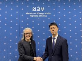 외교부, 한-캐나다 사이버위협 대응을 위한 협의 채널 신설...제1차 사이버정책협의회 개최 기사 이미지