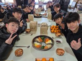 해남 원도심서 1만원 사면 초콜릿 2천원 할인‘달콤한 홍보전’ 기사 이미지