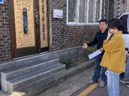 군산시, 낙상 예방 위한 맞춤형 주거환경 개선사업 추진 기사 이미지