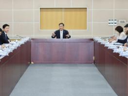 전북도 노홍석 권한대행, “국가예산, 하천‧계곡 및 농지 점검 등 현안의 꼼꼼한 대응” 당부 기사 이미지