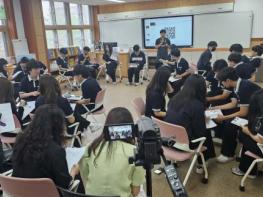 전남교육청 독서인문선도교실 현장에 빠르게 확산 기사 이미지