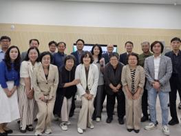 충북도, 농수산식품 수출 경쟁력 강화 방안 논의 기사 이미지