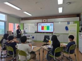 전남광주통합특별시교육청 곡성교육문화회관 움트리 독서교실 성료...독서와 AI 융합교육 호응 기사 이미지