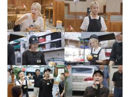 TV CHOSUN [주문하신 음식 나왔쏭] ‘트롯 여신’ 양지은X‘트롯 요정’ 오유진, 마이크 내려놓고 물회집 알바생으로 전격변신! 기사 이미지